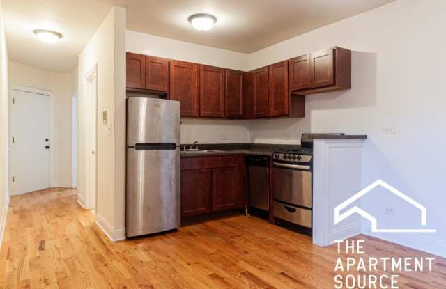 819 West Cornelia Ave.