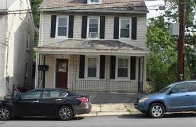 38 West Union Boulevard