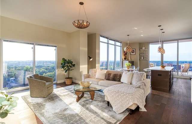 Photo of 1820 Peachtree Street NW unit: 1408