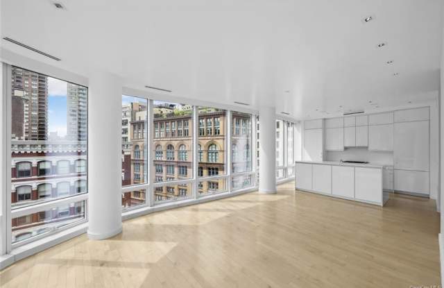 445 Lafayette Street
