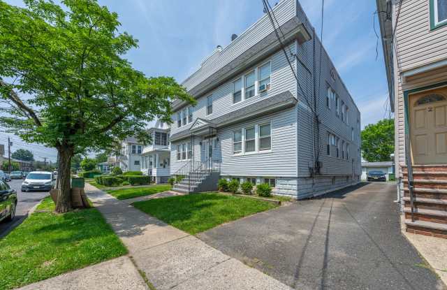 210 West Price Street - 1L