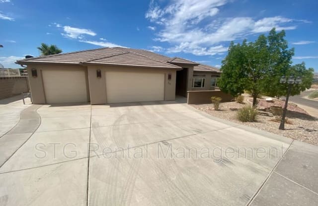 762 E St. James Lane - 762 St. James Lane, St. George, UT 84790