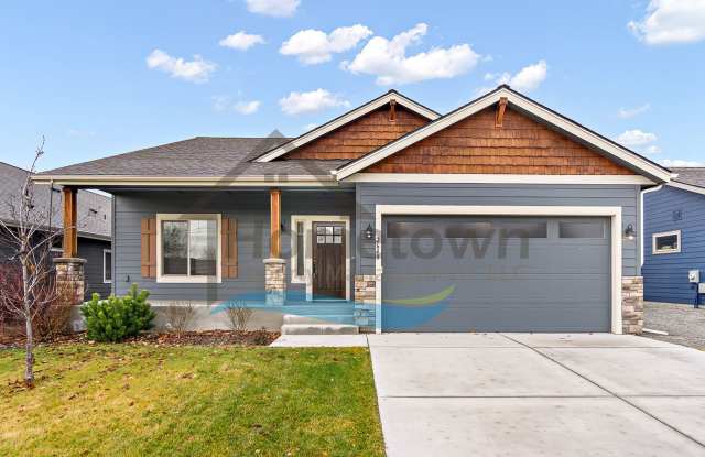 ***Move-In Special $500.00 Off First Month*** 2 Bedroom 2 Bathroom Home with Attached 2 Car Garage Available in Post Falls!