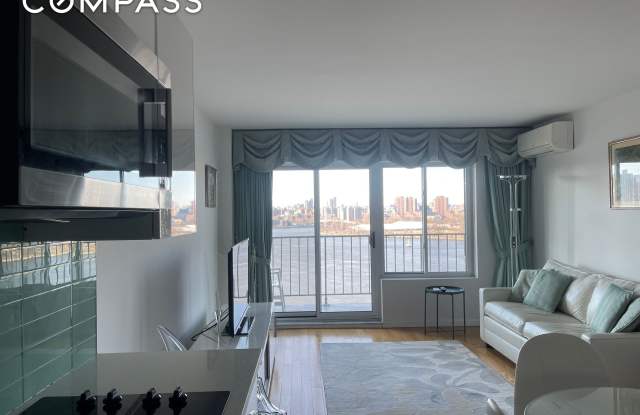 25-40 Shore Boulevard