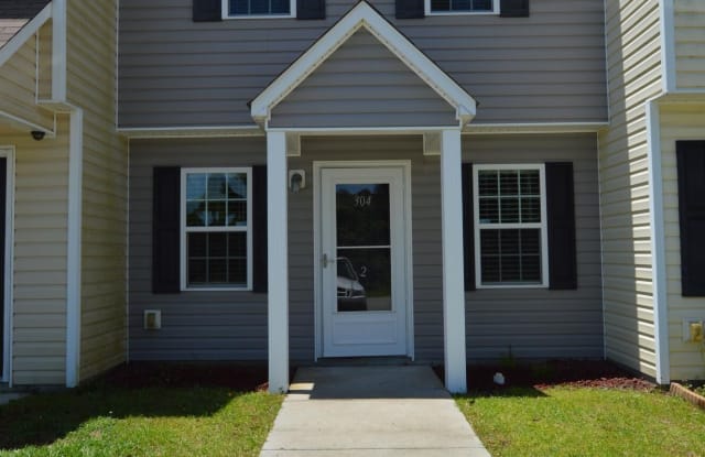 304 Burley Drive - 304 Burley Drive, Onslow County, NC 28539