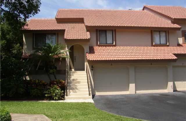 5750 Coach House Circle - 5750 Coach House Circle, Boca Raton, FL 33486