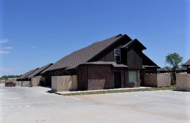 20636 East Reno Avenue - 20636 E Reno Ave, Harrah, OK 73045