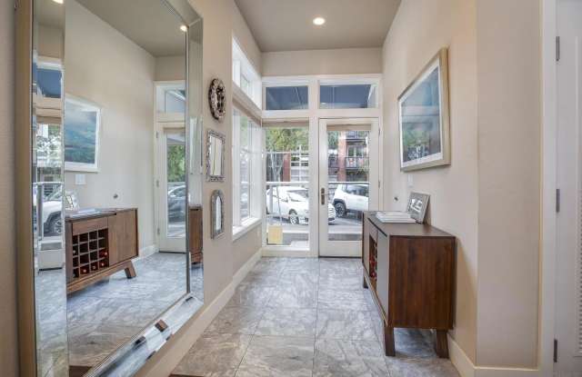 Photo of 840 Island Ave