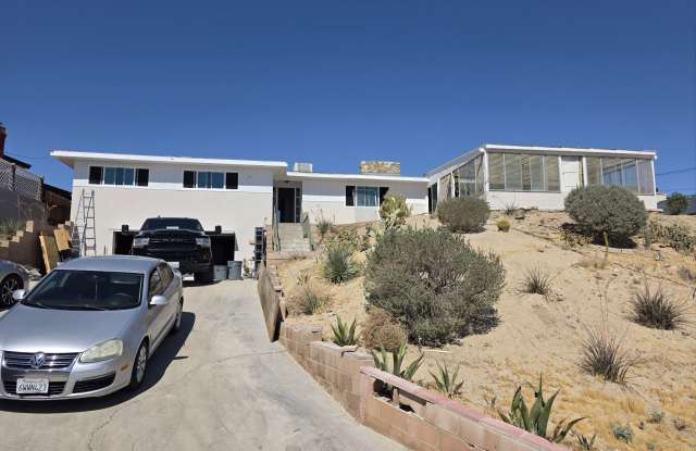 433 Highland Ave