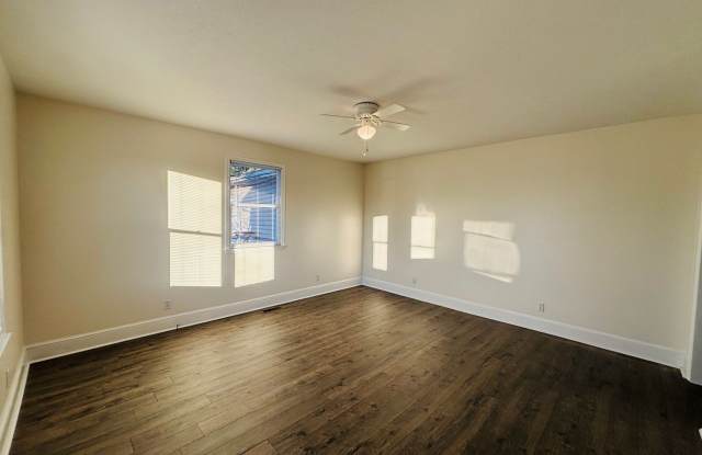 2 Bedroom, 1 Bath Duplex