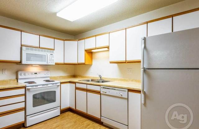 4452-4522 47th St S Unit A11