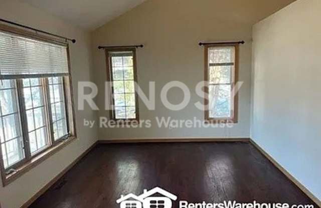 Available June 1st 6 Bedroom 4 Bath Single Family Home in Oakdale