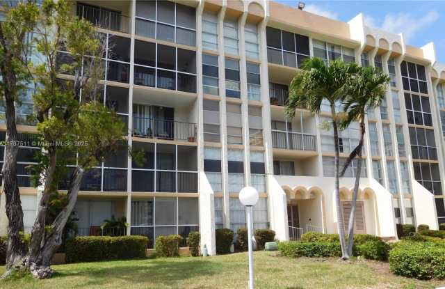 Photo of 801 Three Islands Blvd
