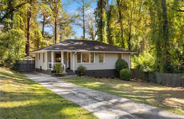 Photo of 1290 Glen Forest Way