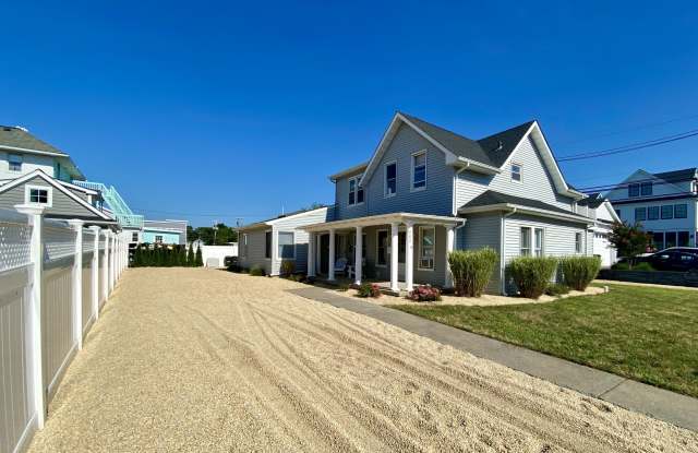 Photo of 402 A Street unit: Downstairs