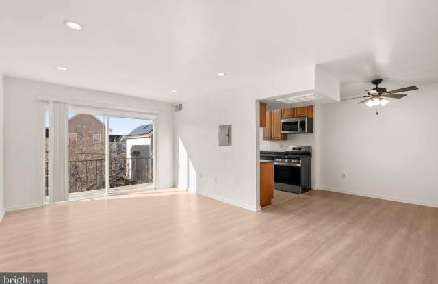 Photo of 5007-5007 D Street SE unit: 302