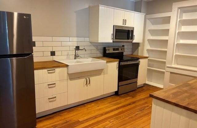 113 Walton (Hwy17) Road