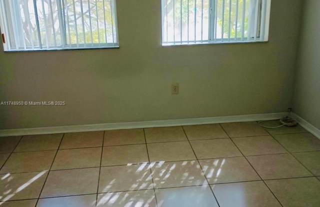 8986 West Flagler Street