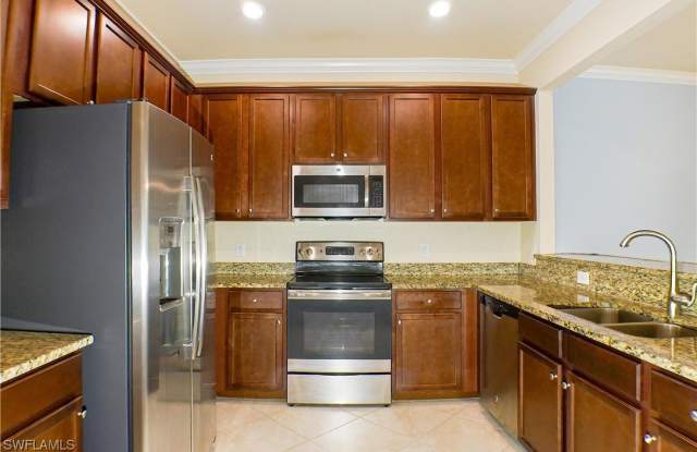 14688 summer rose Way