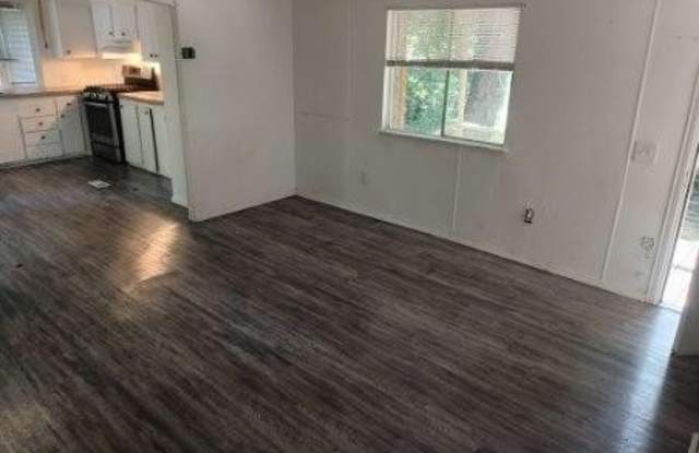 109 E Prospect Street