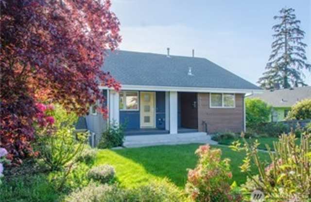 2bd/1ba Seattle Home