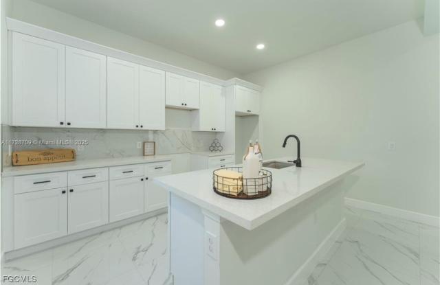 Photo of 729 Giorgio Avenue S