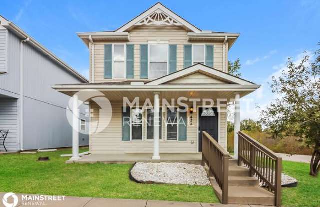 424 Northeast Wolf Creek Drive
