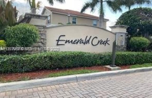 12445 EMERALD CREEK MANOR - 12445 Emerald Creek Manor, Plantation, FL 33325