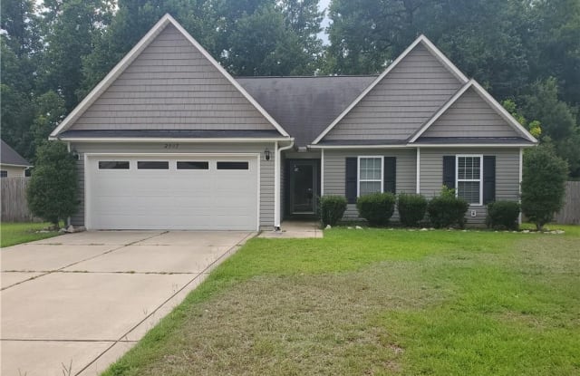 2907 Chanticleer Court - 2907 Chanticleer Court, Cumberland County, NC 28306