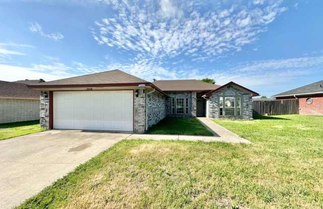 Viewable March 20th!  Pets Accepted!