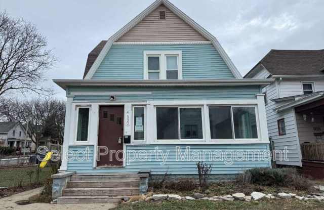 Photo of 930 3rd Street