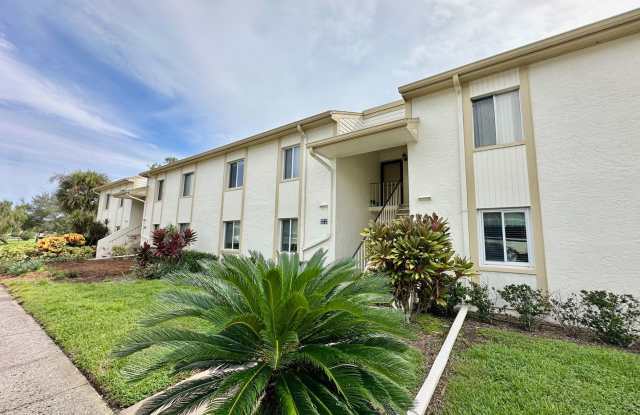 Photo of Fantastic 2br/2ba Furnished Annual Rental in East Lake Woodland Cypress available now!