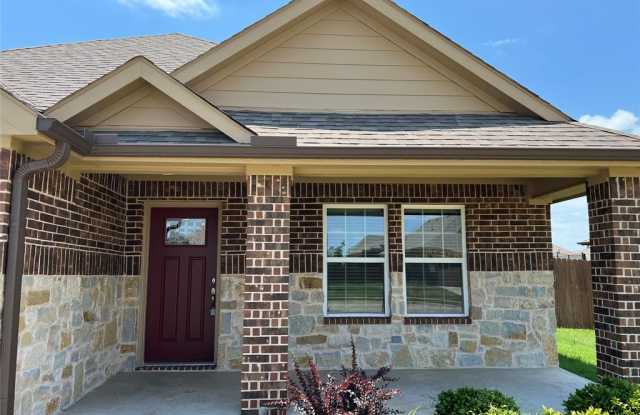 1013 Eva Drive