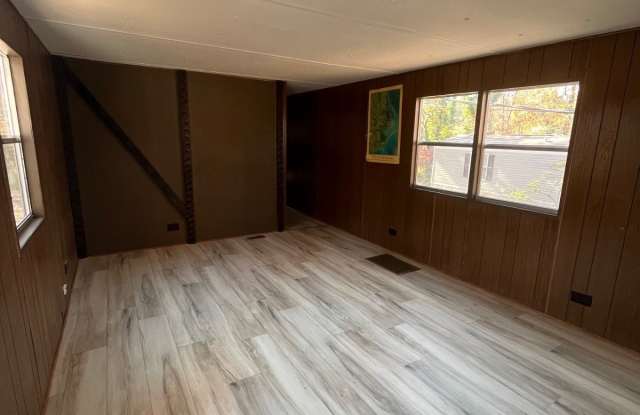 111-12 High Ridge Court