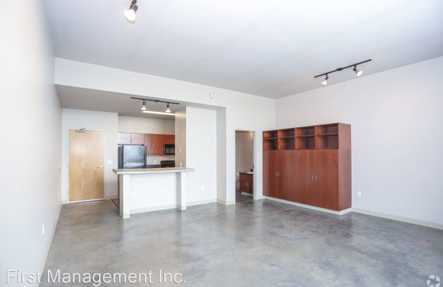 947 Lofts Lawrence Ks Apartments For Rent [ 415 x 640 Pixel ]