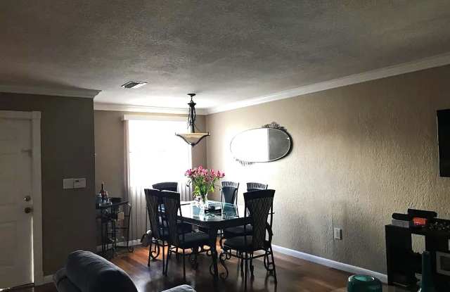 336 Northwest 114th Avenue