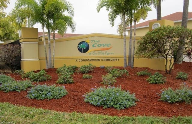 8555 Bernwood Cove Loop - 8555 Bernwood Cove Loop, Fort Myers, FL 33966