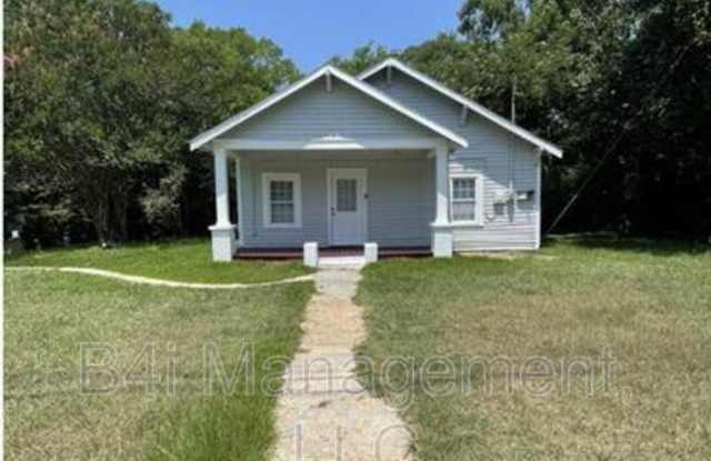 Photo of 2235 Irwinton Road