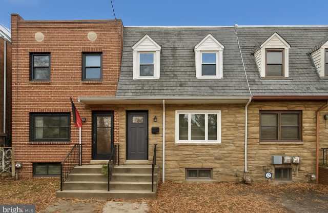 Photo of 35 CRITTENDEN Street NE