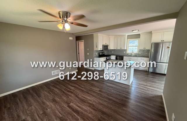 Blaine House on Large Corner Lot, Updated Kitchen & Baths, Family Room, Private Deck Area