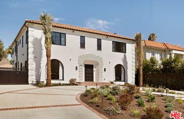 308 South Highland Avenue
