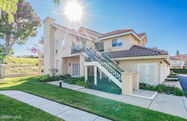 264 Ridgeton Lane unit: D