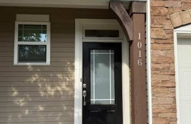 1016 Historic Circle