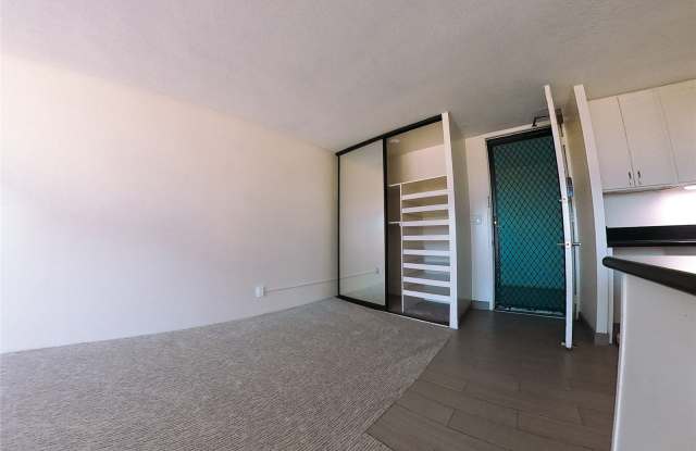 1122 Elm Street unit: 802