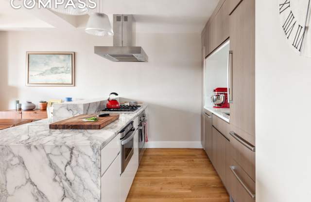 538 Washington Avenue