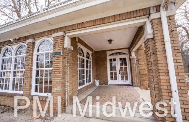 Photo of 3505-3513 Pennsylvania St