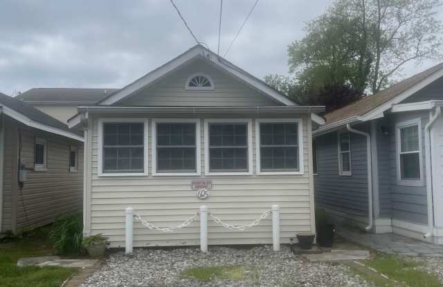 605 Central Avenue