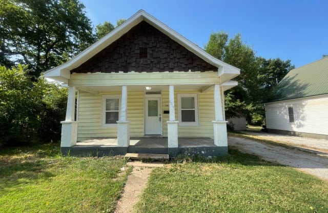 1218 W Webster St - 1218 West Webster Street, Springfield, MO 65802