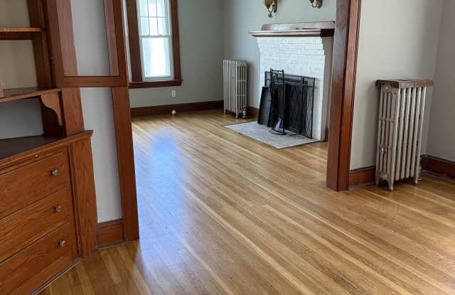 198 Farmington Avenue - 2