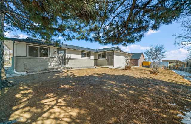 Updated 4BD, 2BA in Berkley with Off-Street Parking Spot